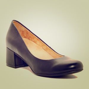 Naturalizer Donelle Pump